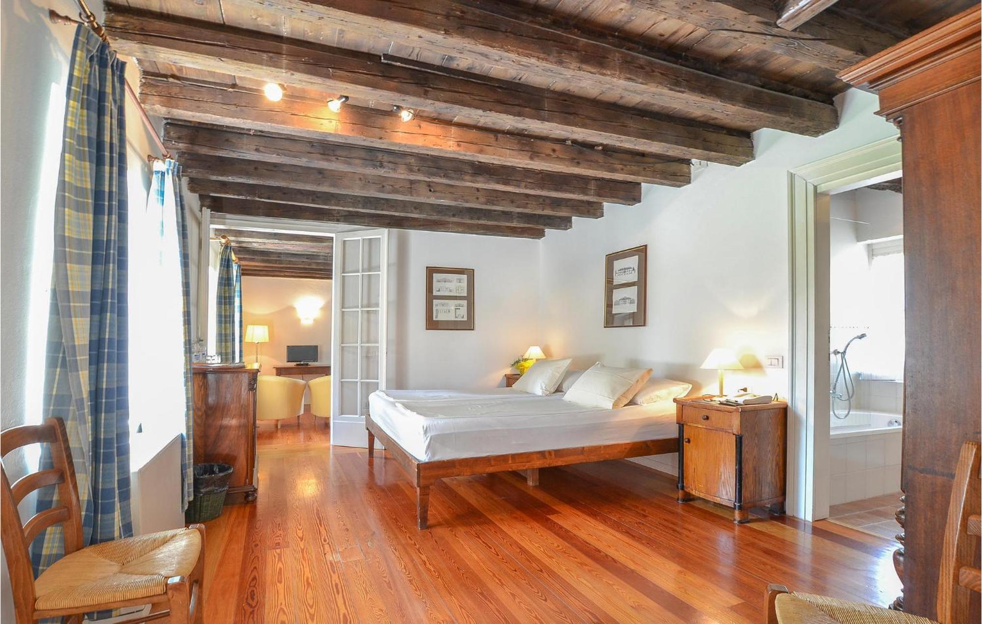 Casa Orange Apartment Tissano ภายนอก รูปภาพ